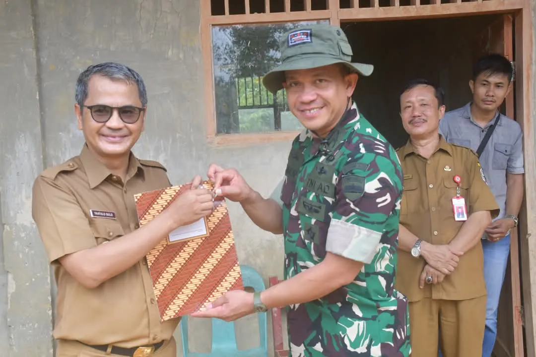 Setelah Viral, Akhirnya Dibangun Mess Guru Di SDN 078481 Uluna'ai Hiligo'o