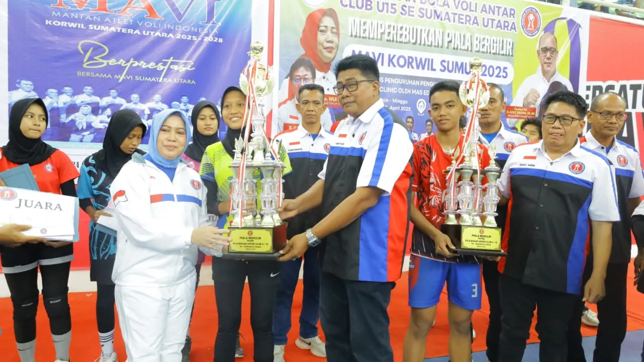 Kejuaraan Voli U-15 MAVI Sumut Sukses, SBV dan Bina Putri Juara