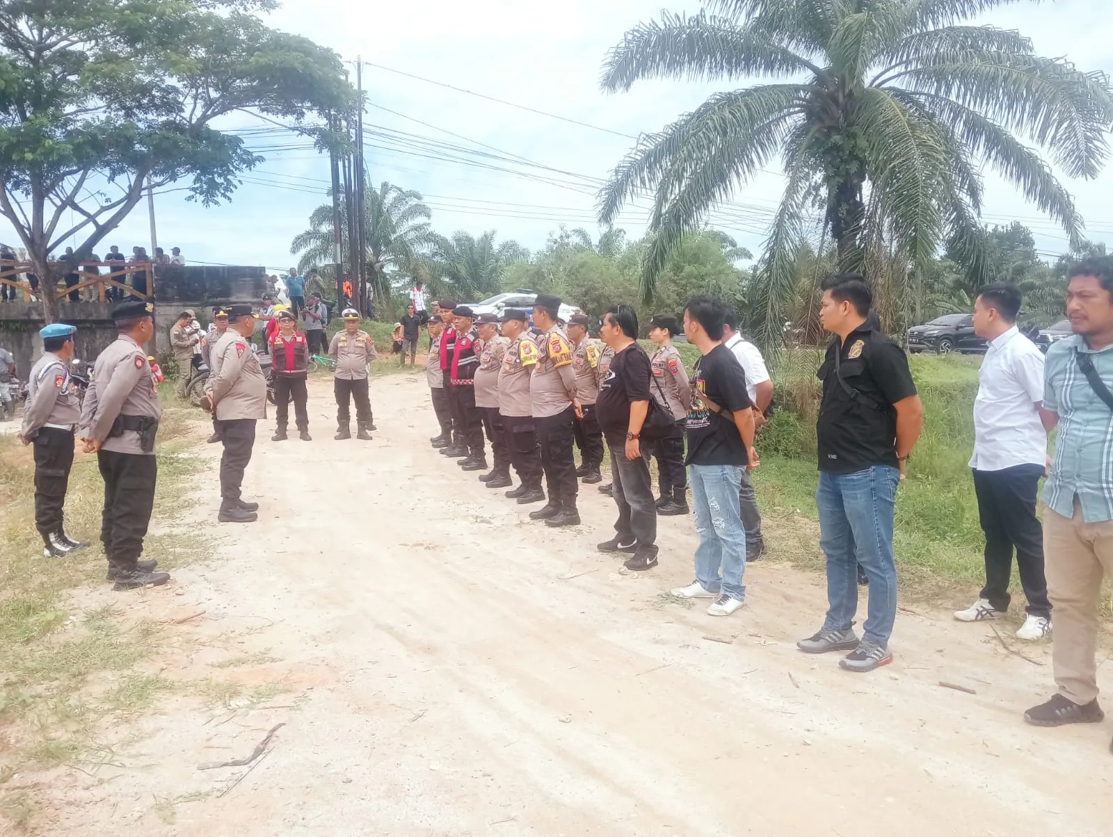 Personil Polres Batubara Amankan Kunker Gubsu