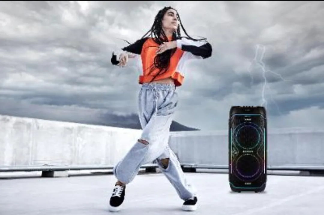 Sharp Luncurkan Party Speaker Stylish
