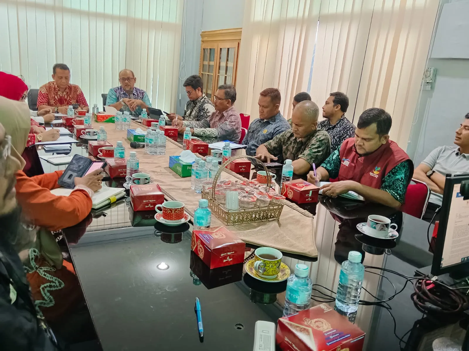 Bulog - Pemkab Aceh Besar Kerjasama Akan Salurkan Bantuan Pangan 