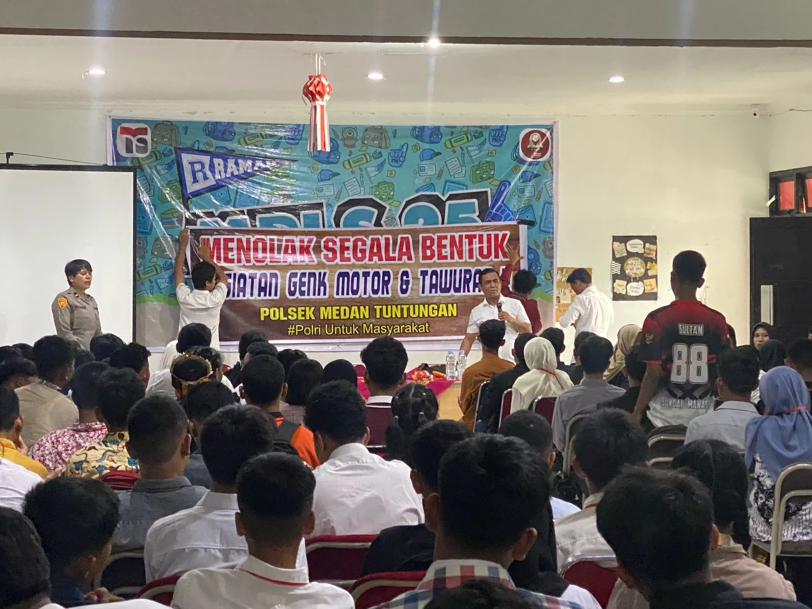 Police Go To School, Polsek Medan Tuntungan Kunjungi SMK Telkom