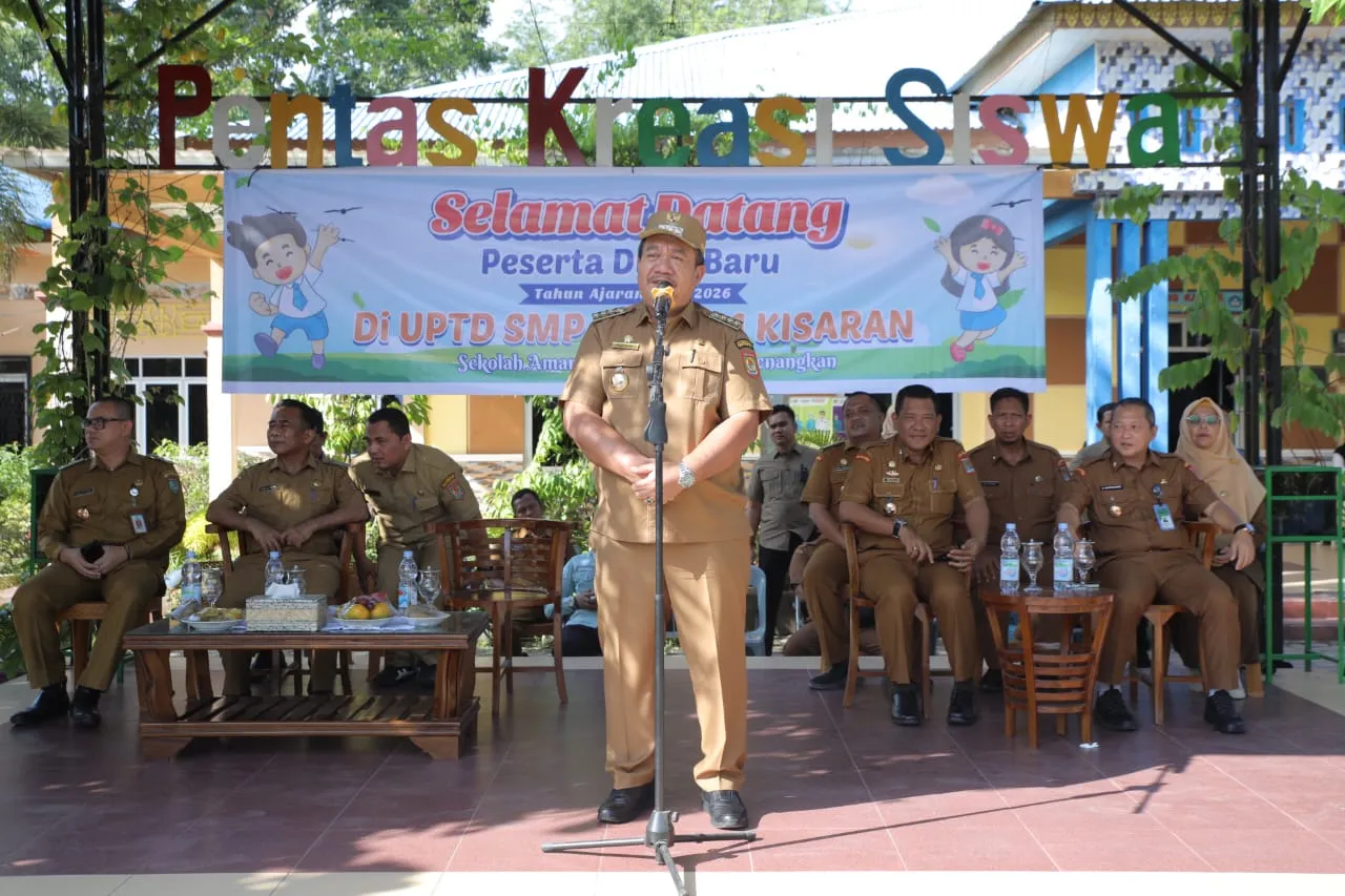 Bupati Asahan Buka MPLS SMPN 1