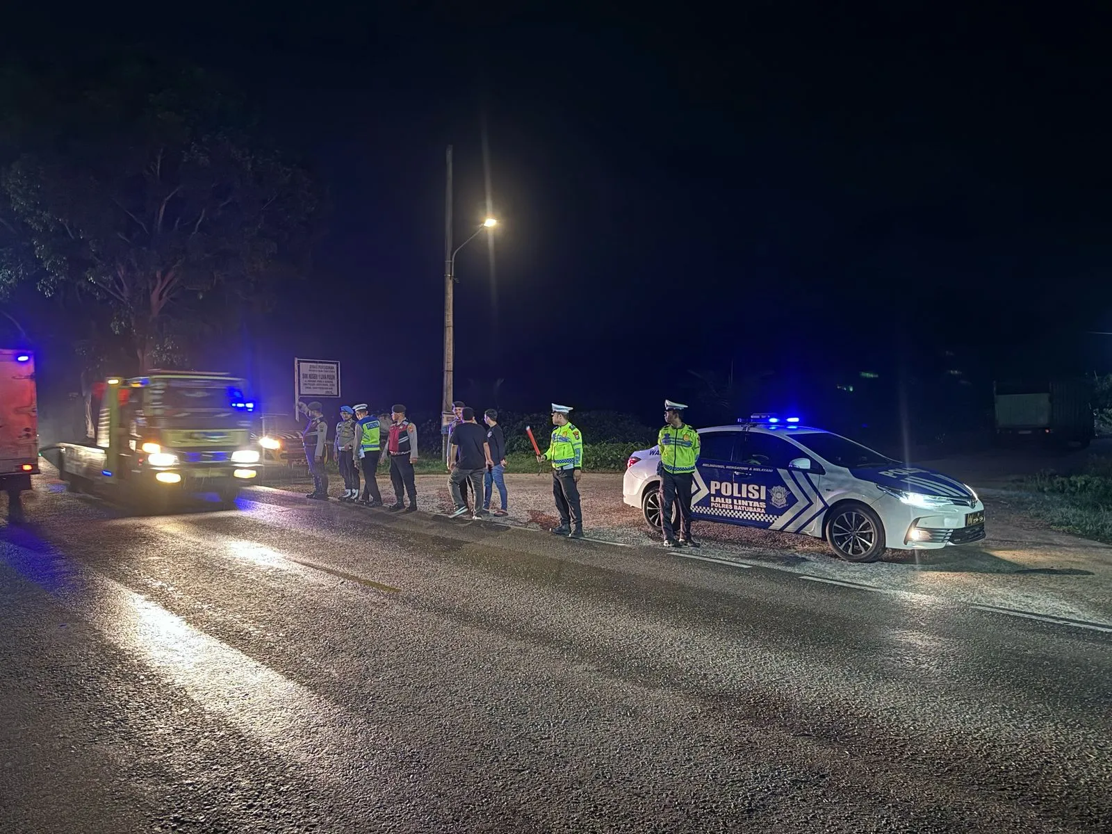 Ciptakan Arus Lalulintas Lancar, Satlantas Polres Batubara Gelar Patroli Blue Light