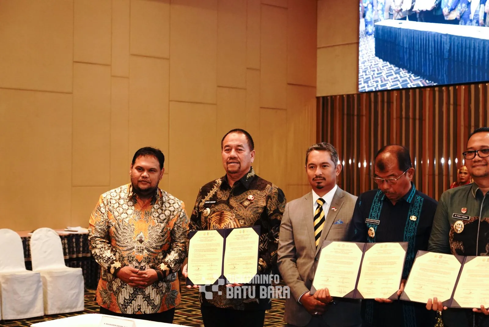 Bupati Batubara Hadiri Pembukaan ICOHOPE 2025
