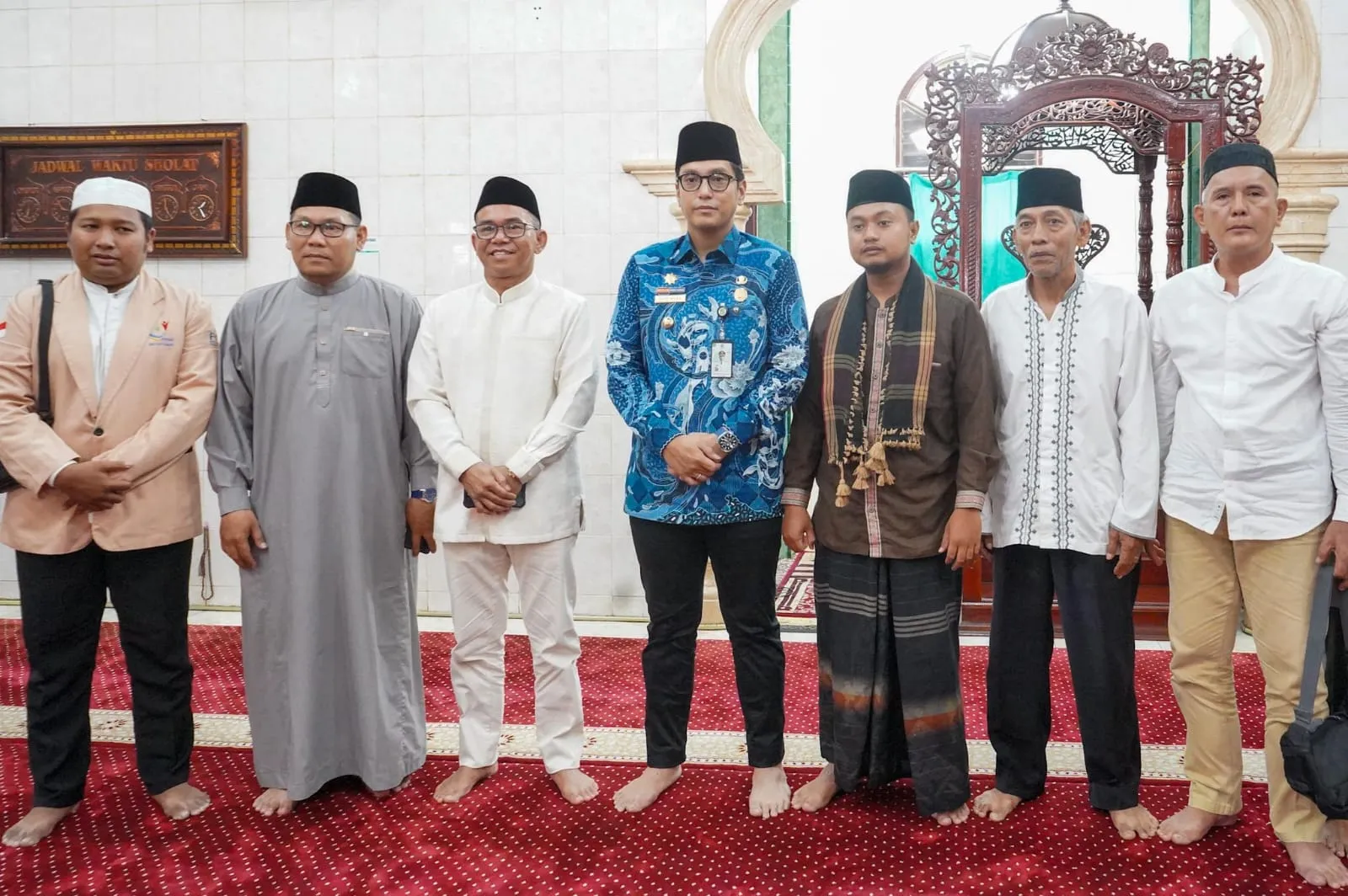 Aspirasi Jamaah Masjid Al-Ikhwan Ditanggapi Rico Waas