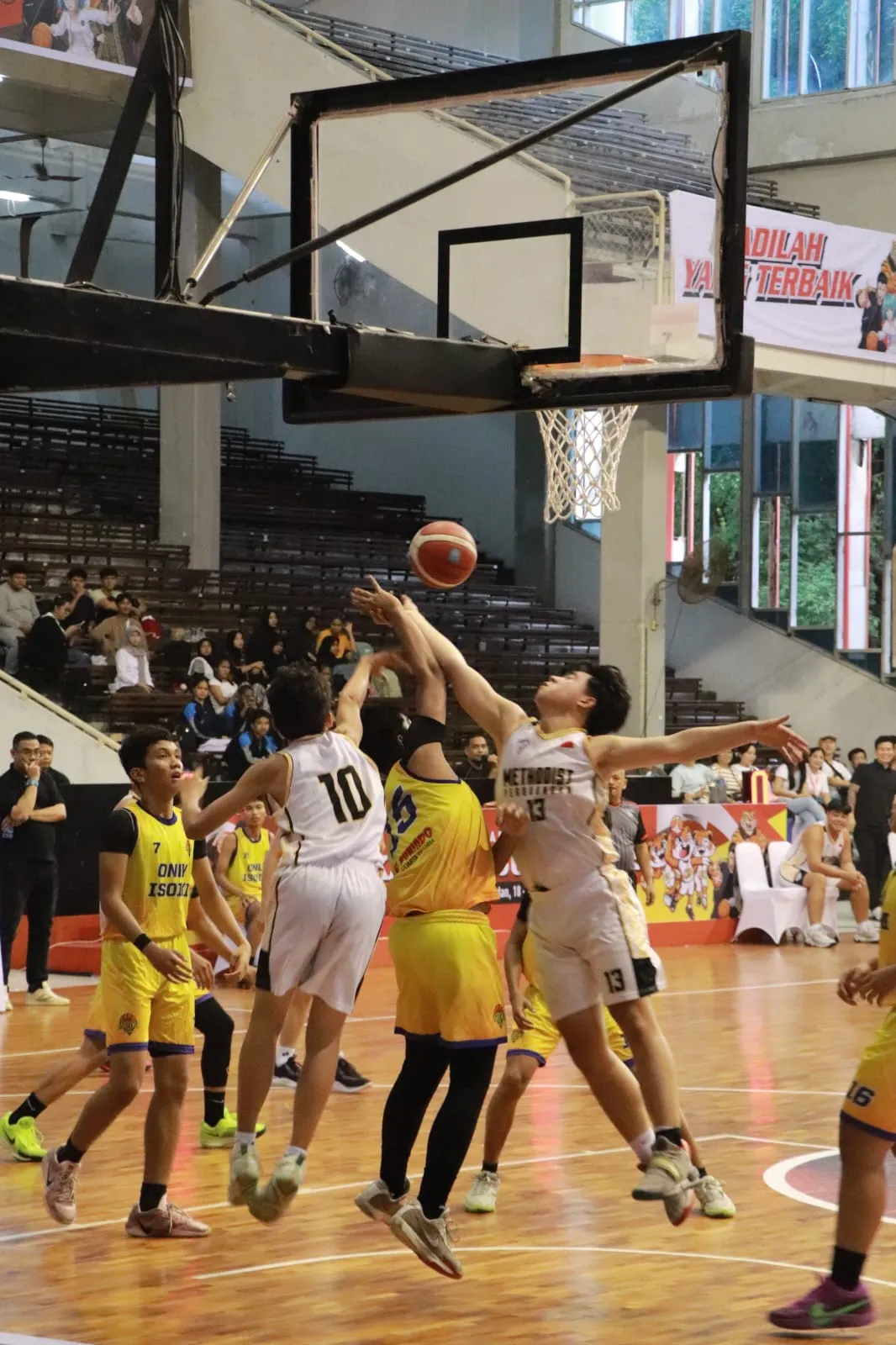 Polres Sergai Tunjukkan Semangat Tinggi Di Open Ceremonial Turnamen Basket Kapolda Sumut Cup 2025