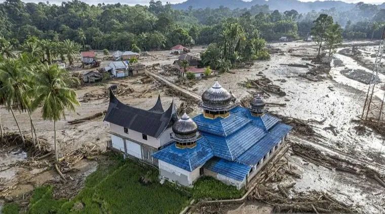 Tiga Wisatawan Lansia Malaysia Diduga Hilang Saat Bencana Sumatra