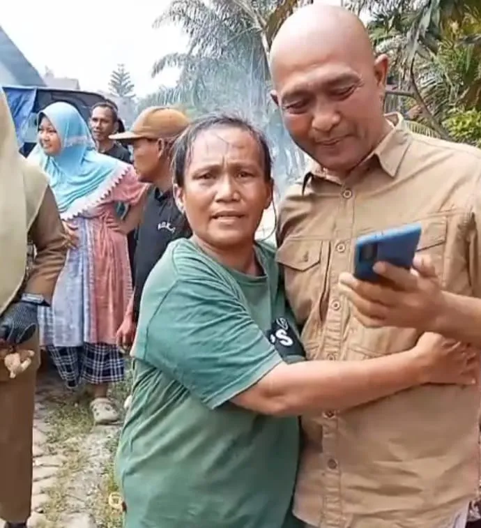 Gerak Cepat H.Jasa Wardani Ginting Salurkan Bantuan Sembako Buat Korban Banjir