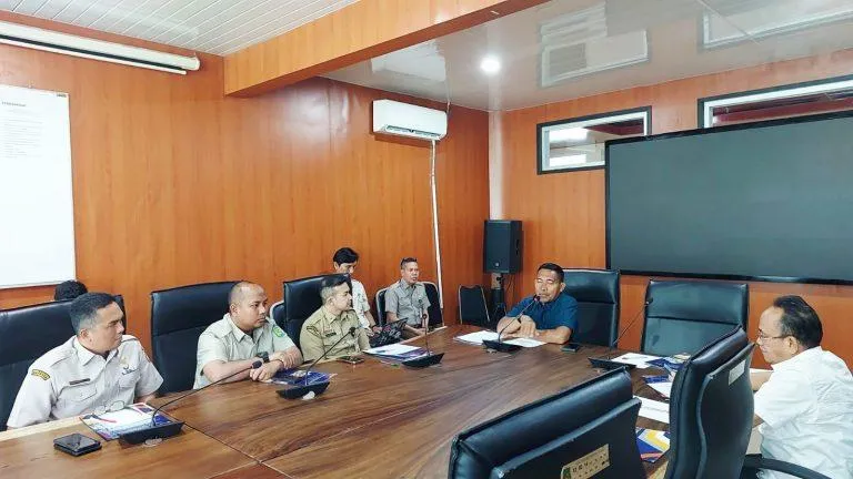 T Bahrumsyah Minta Awasi Kebocoran Pajak Restoran dan Reklame Sangat Besar di Medan