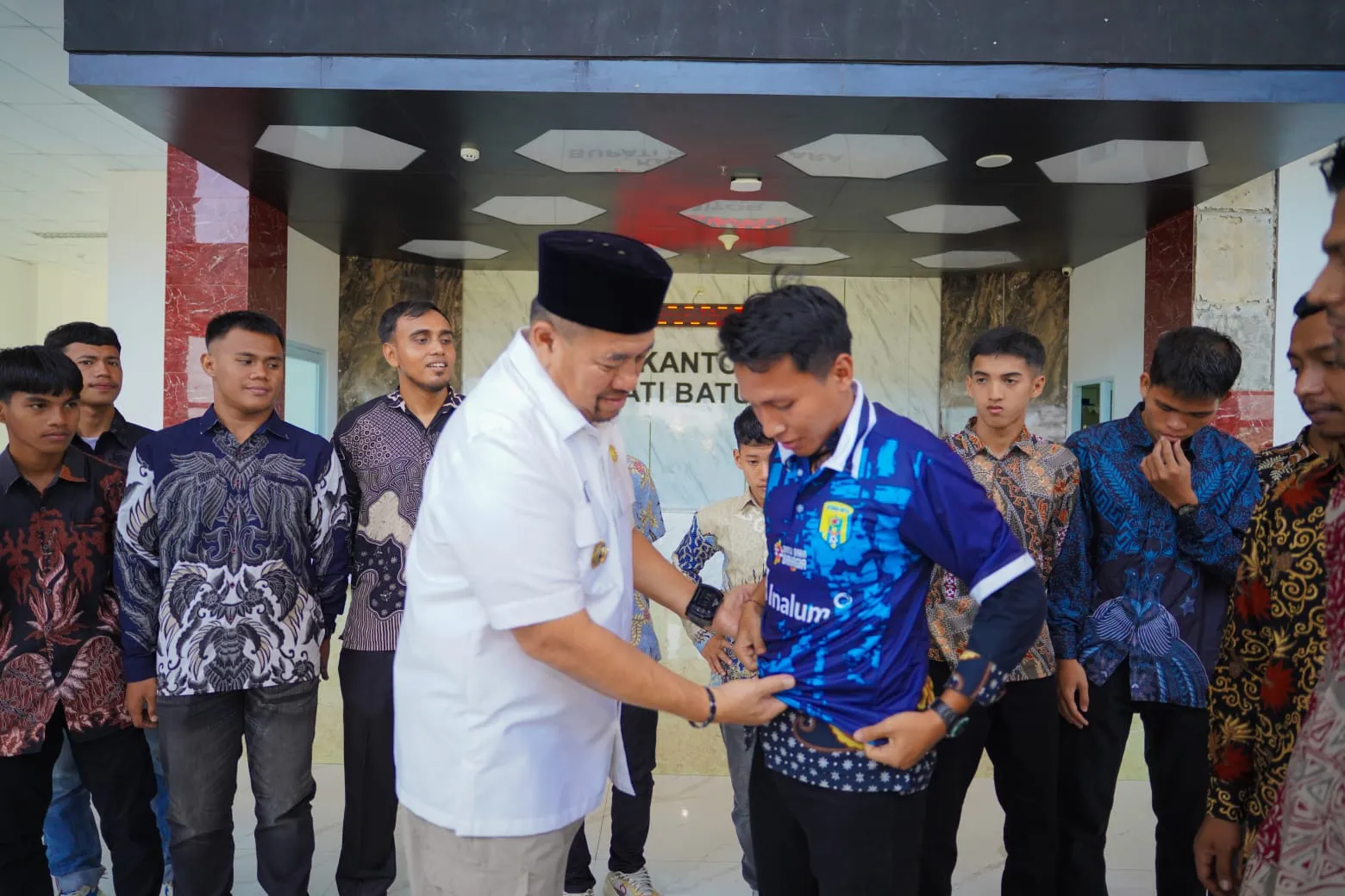 Bupati Batubara Dukung Tim Sepak Bola Liga IV Piala Gubsu