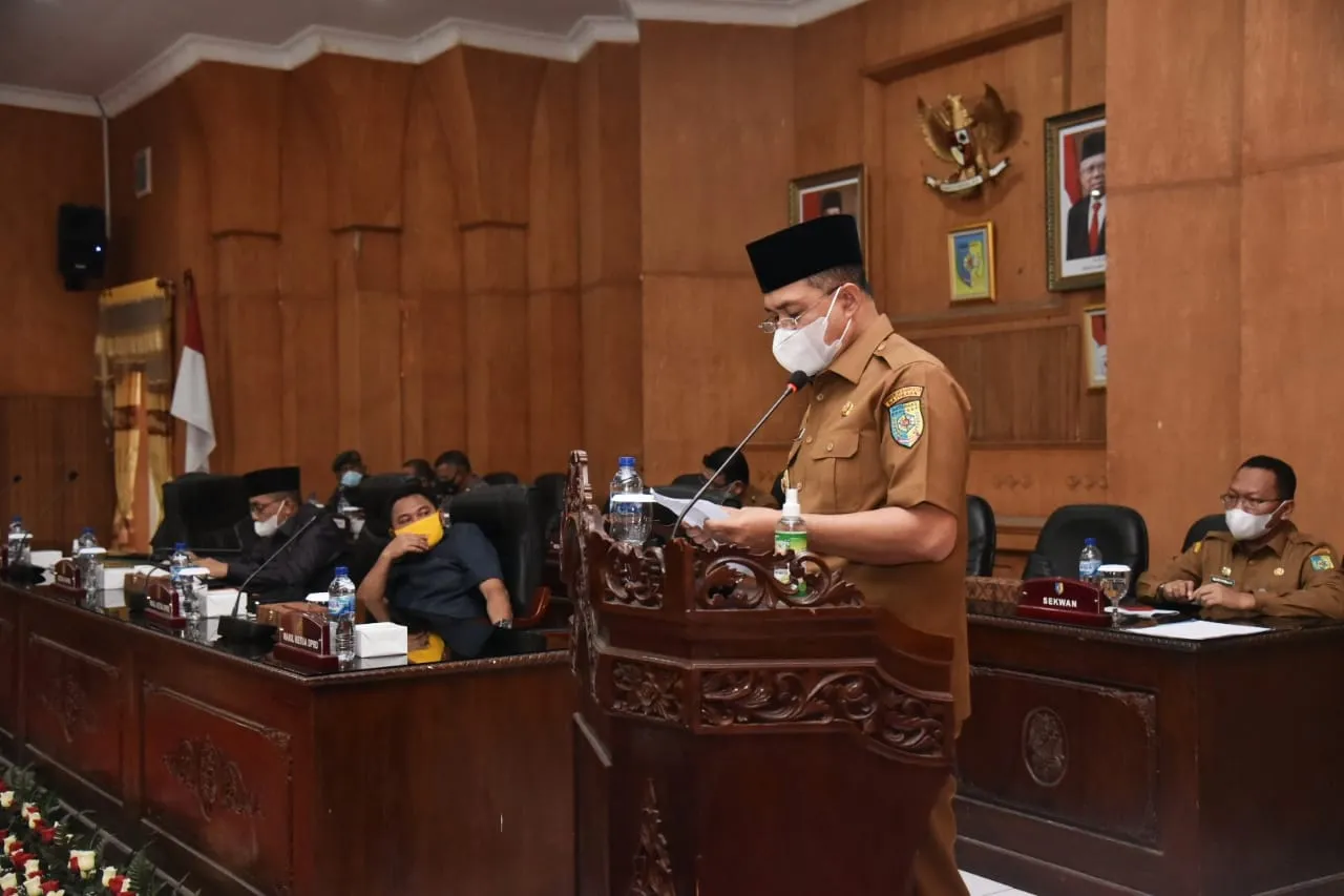 Bupati Batubara Sampaikan Nota KUA PPAS APBD 2022