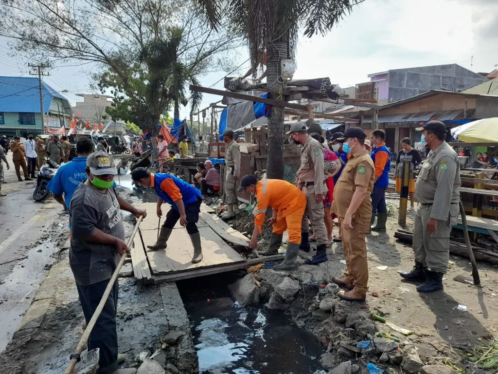 Bobby Berdayakan Kecamatan - Kelurahan Wujudkan Medan Bersih