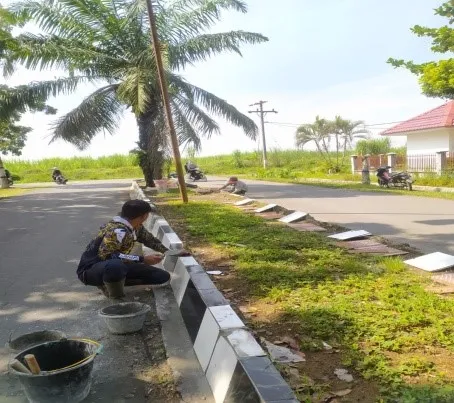 Dinas LH Langkat Segera Perbaiki Pulau Jalan Rusak