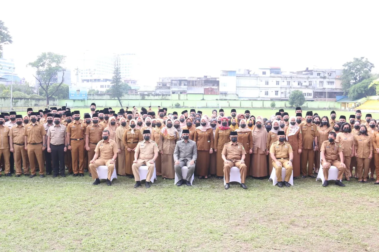 202 Pejabat Pengawas Di Lingkungan Pemko Medan Dilantik