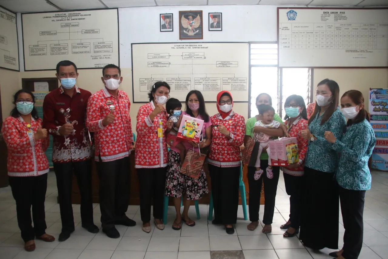 Plt Wali Kota Pematang Siantar Motivasi Pegawai di Lingkungan Kantor Camat Siantar Marihat