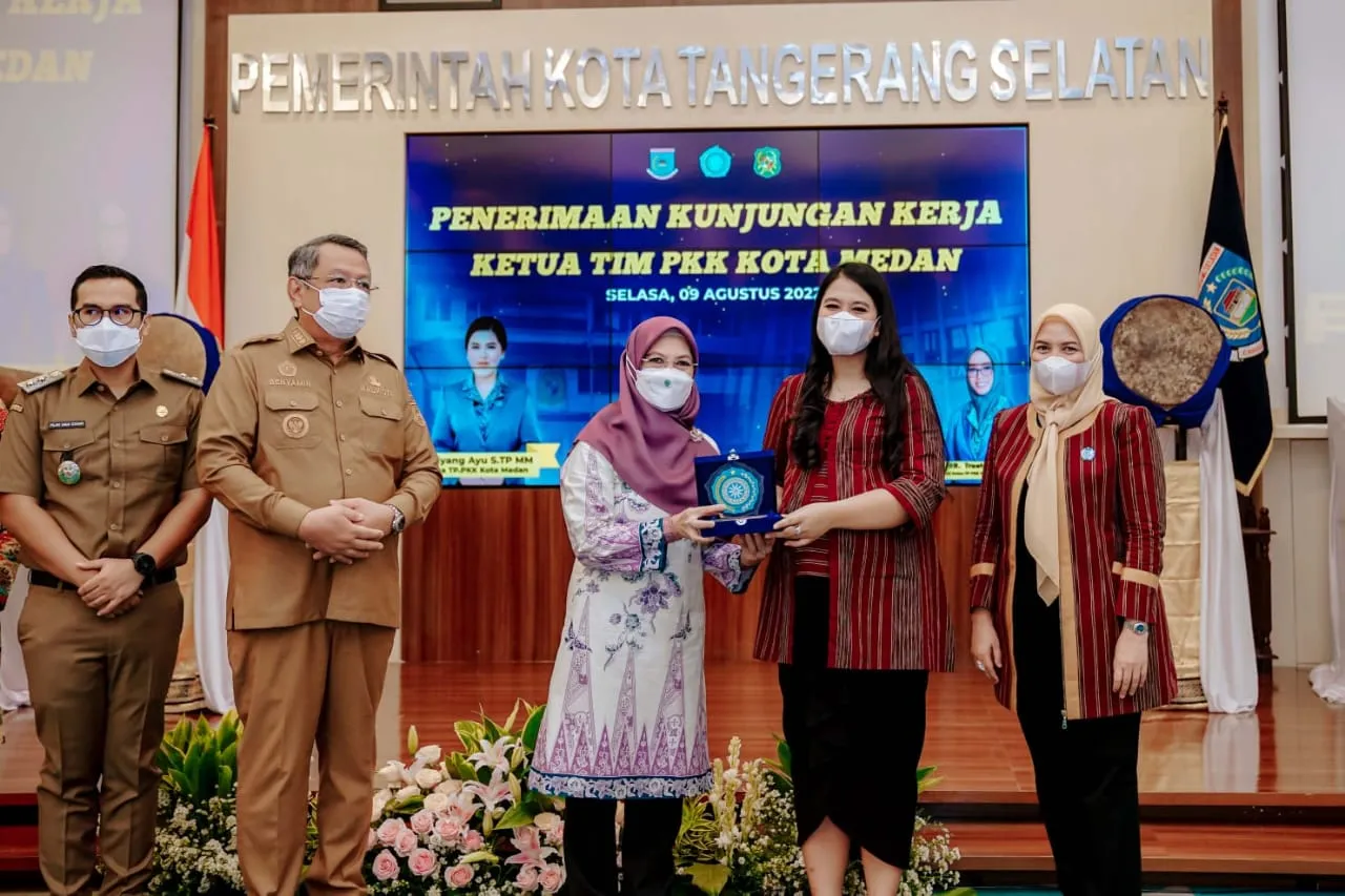 TP PKK Kota Medan Lakukan Kunker Ke TP PKK Tangsel