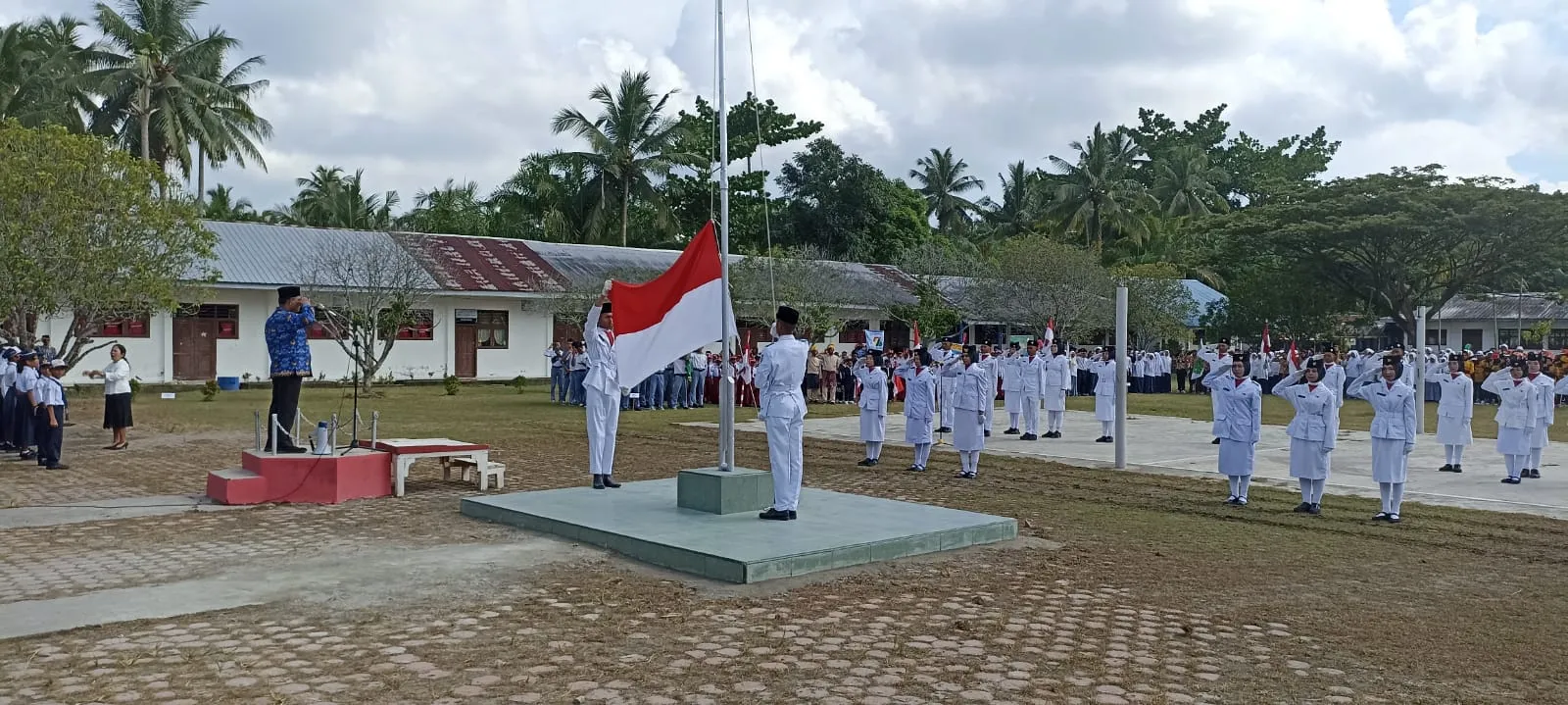 Camat Nibung Hangus Irup HUT RI Ke-77