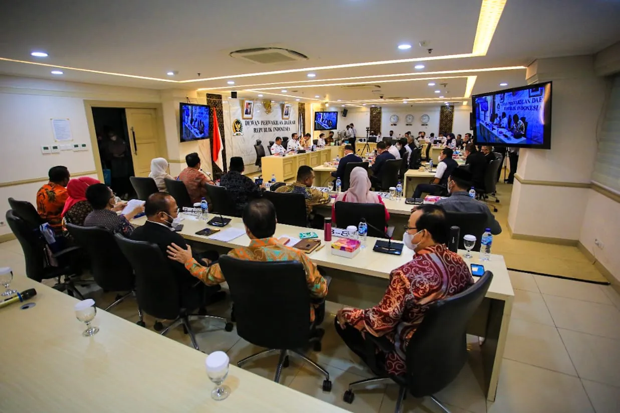 Komite II DPD RI Kritisi Kenaikan Tiket Pesawat
