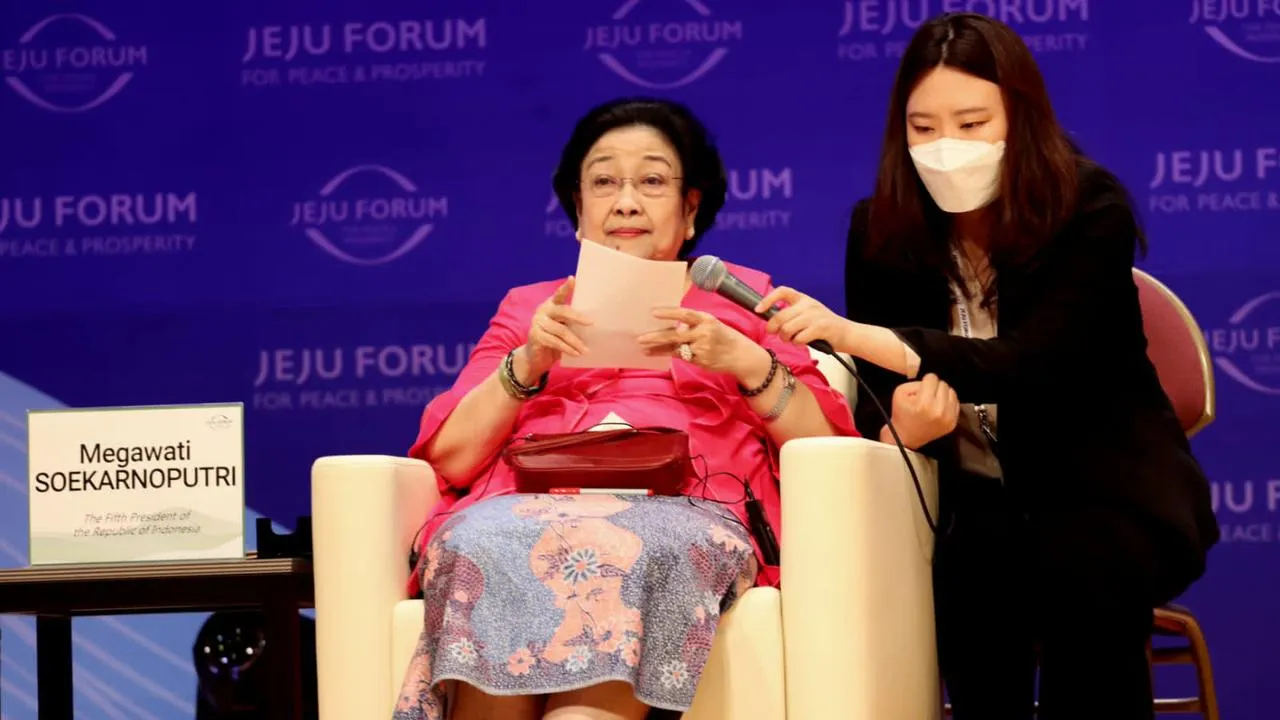 Megawati : Stop Perang… !