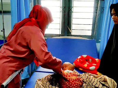 Bupati Dolly Evakuasi Bayi Penderita Hydrosefalus Ke RSU Sipirok