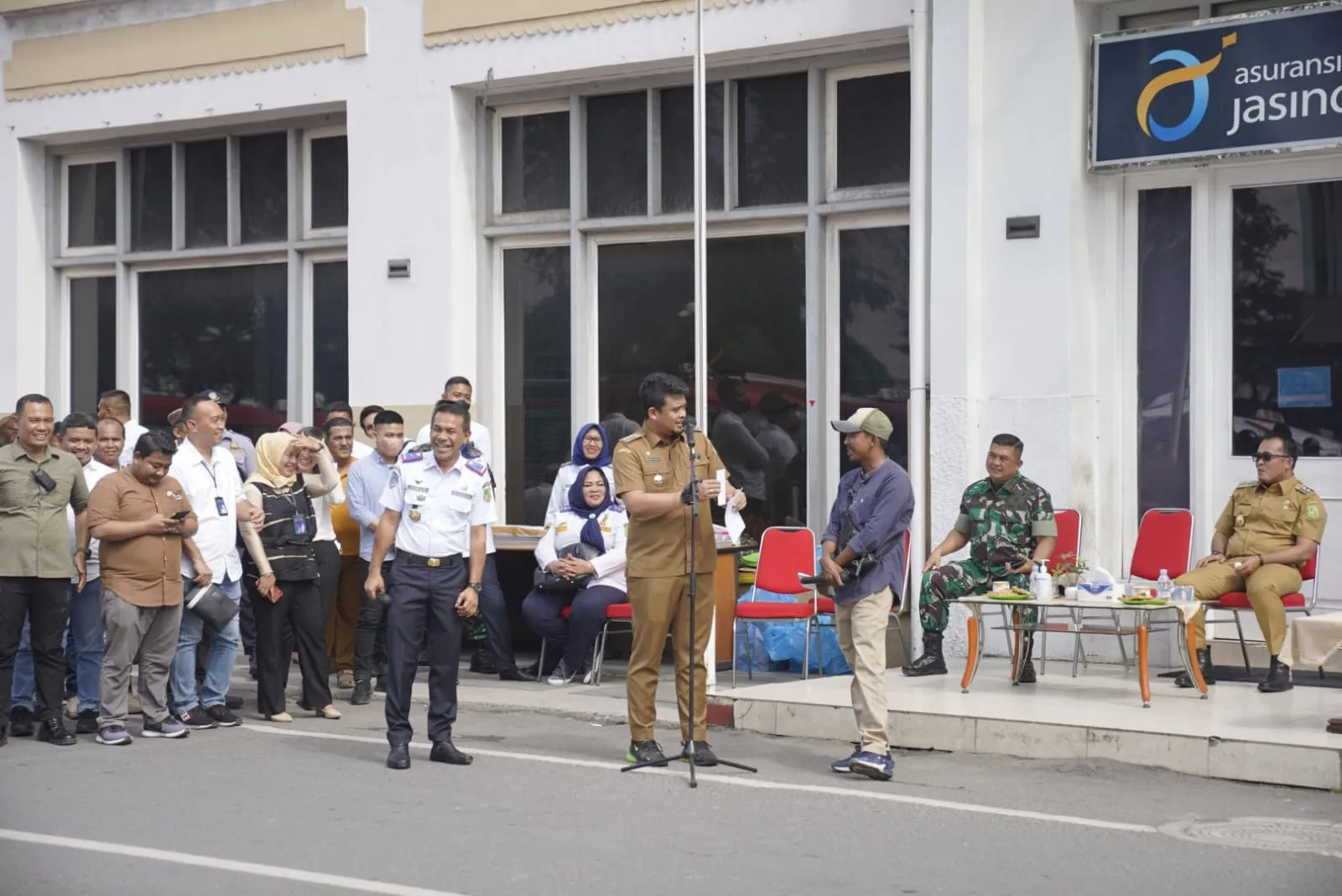 Dampak Kenaikan BBM, Bobby Resmikan Program Sibonas