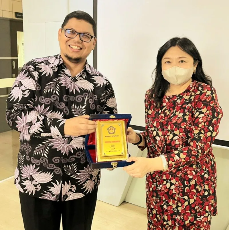 Undhar - Universitas Brunei Darussalam Bahas Kerja Sama
