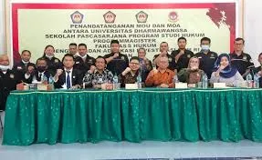 Magister Hukum Undhar Tekankan Pendidikan Kewirausahaan