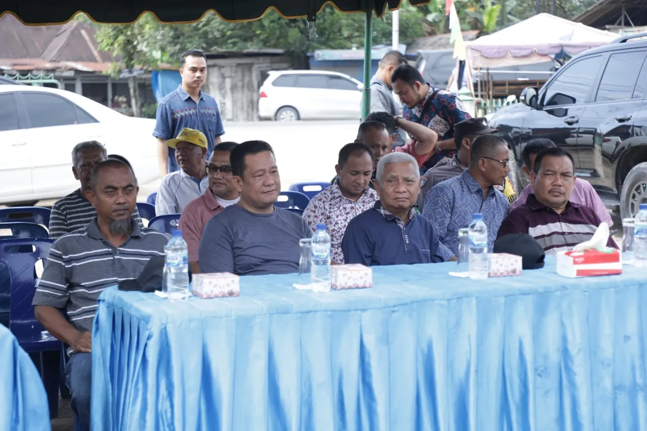 Bupati Asahan Berikan Bantuan Renovasi Masjid Al-Amin Desa Pulau Rakyat Tua