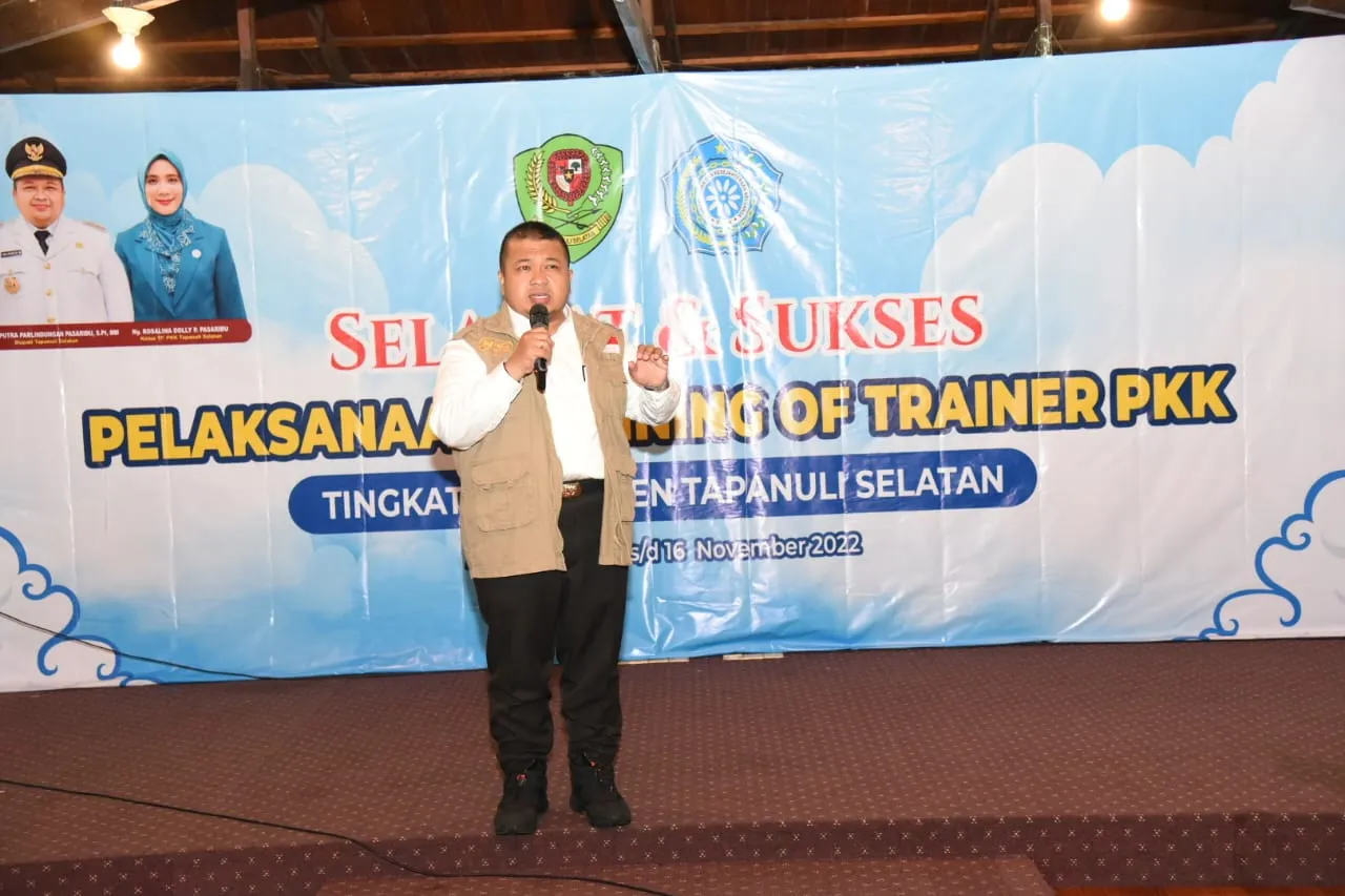 Bupati Tapsel Motivasi Peserta TOT PKK