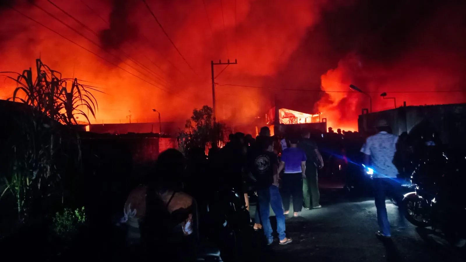 Dua Pabrik Getah Di Kisaran Timur Terbakar