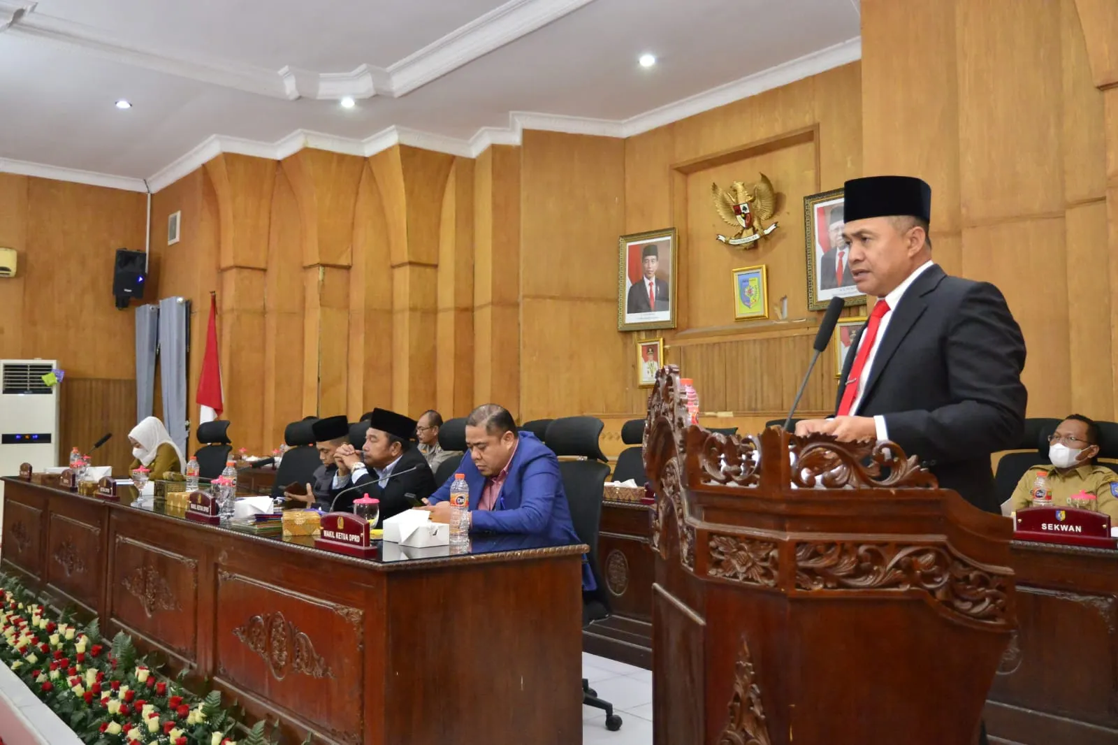 Bupati Batu Bara Hadiri Paripurna Ranperda APBD T.A 2023
