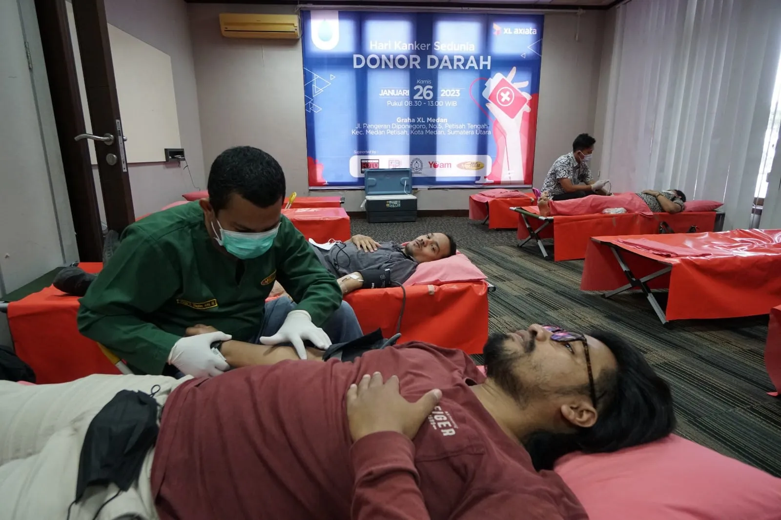 Sambut Hari Kanker Sedunia, XL Axiata - Komunitas Jurnalis Gelar Donor Darah