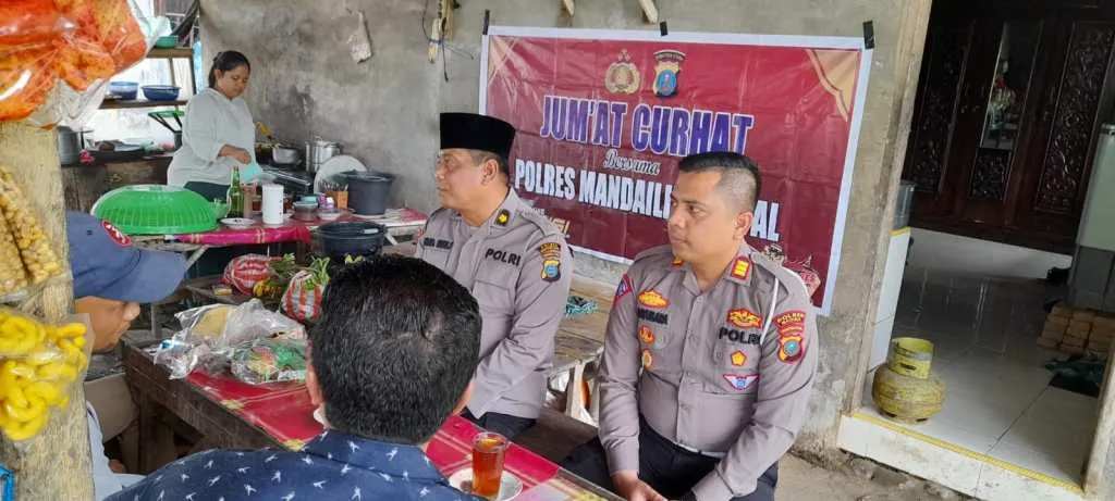 Kabag Ops Polres Madina Jumat Curhat Di Pidolidolok