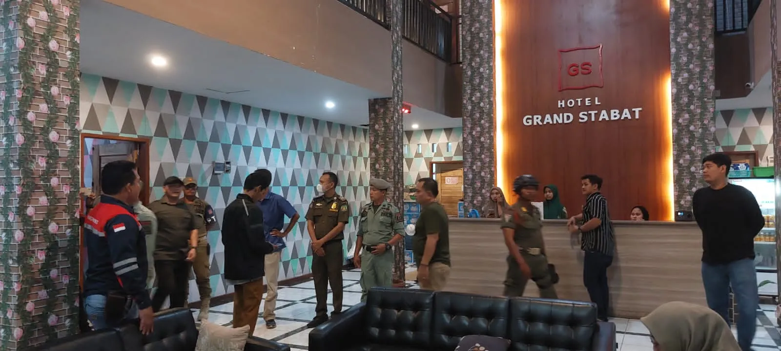 Satpol PP Pemkab Langkat Razia Tempat Hiburan Dan Hotel