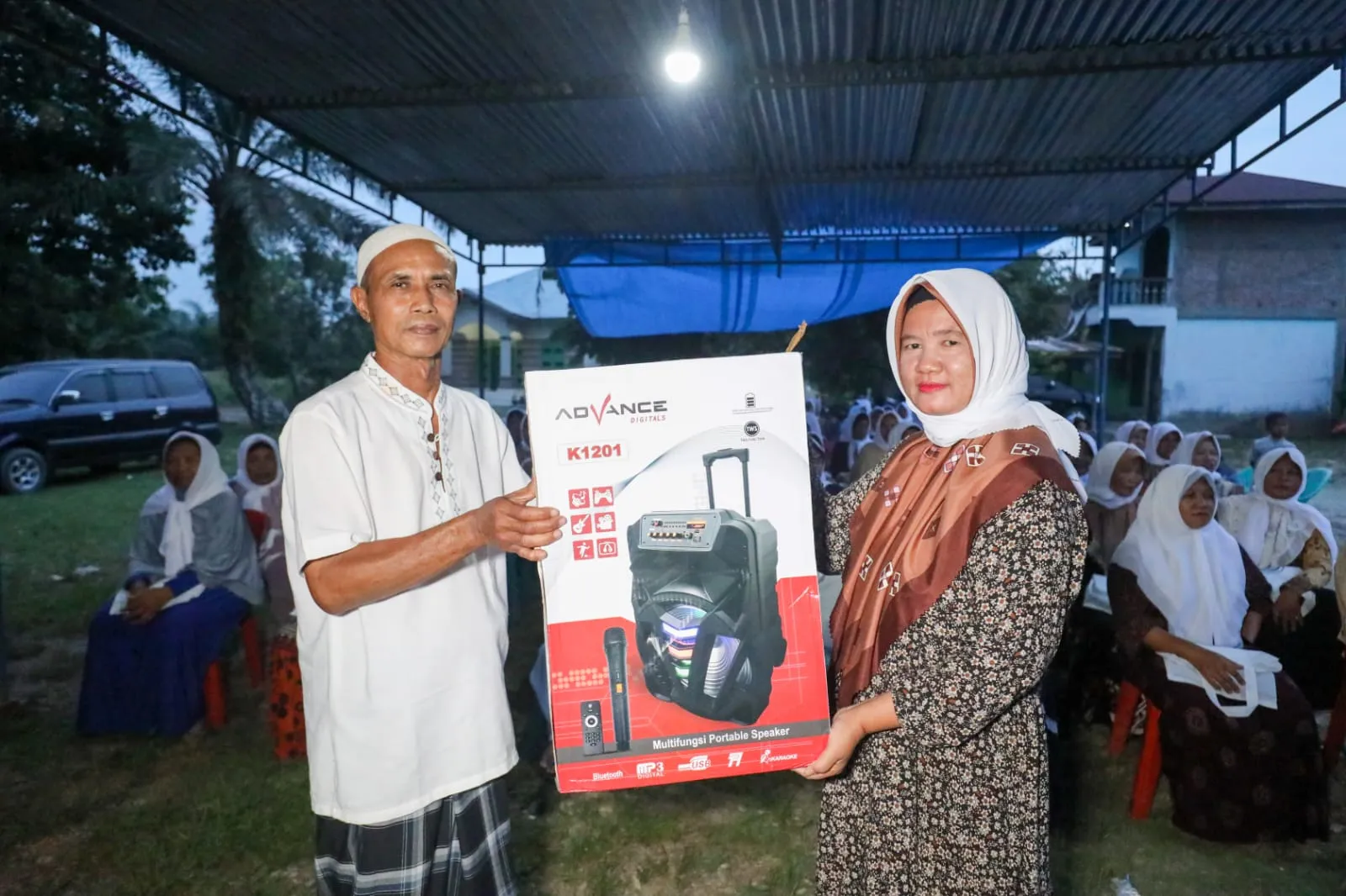 TGS Ganjar Sumut Manfaatkan Momen Akhir Ramadan Berbagi Takjil dan Safari Majelis Taklim