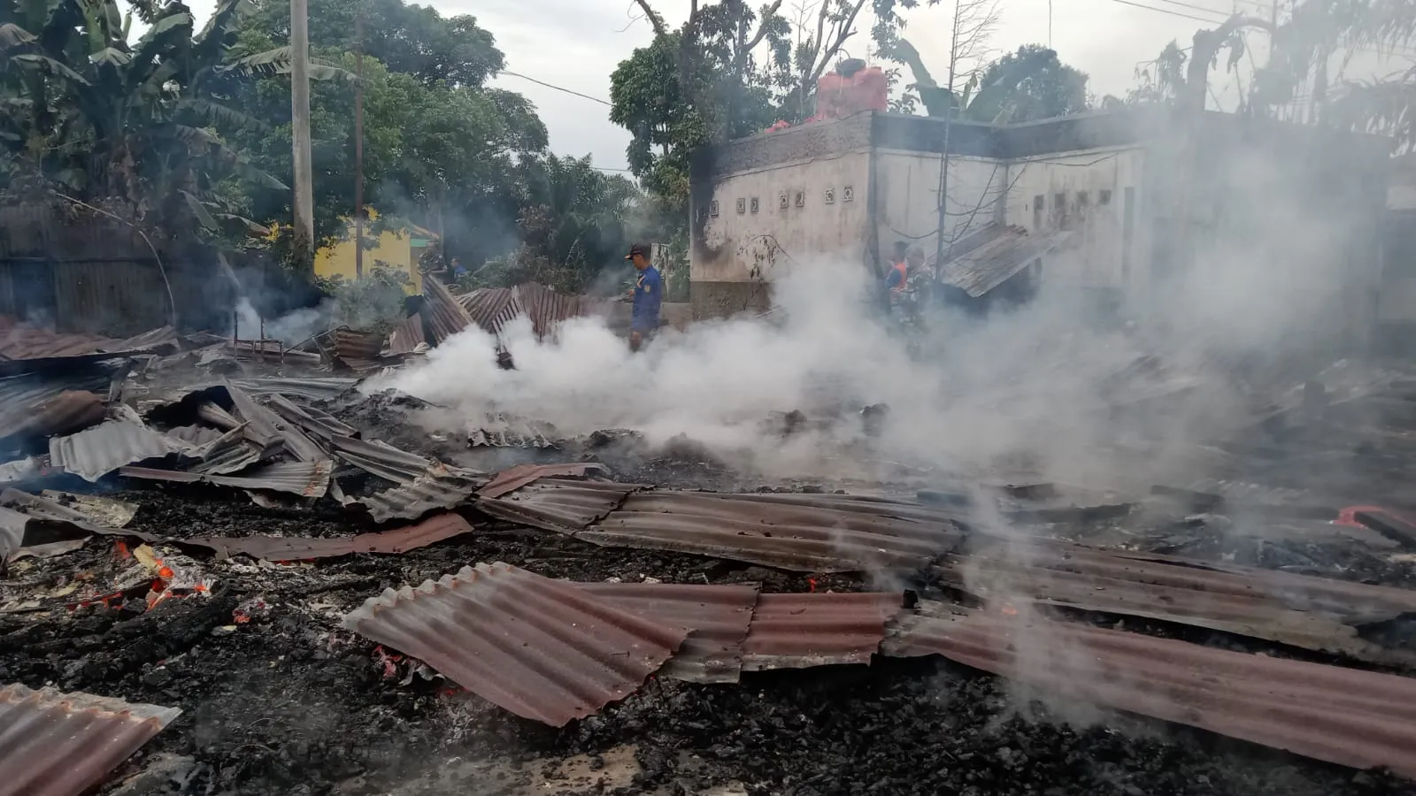 Empat Unit Bangunan Ponpes Al Aqlam Subulussalam Rusak Berat Akibat Terbakar