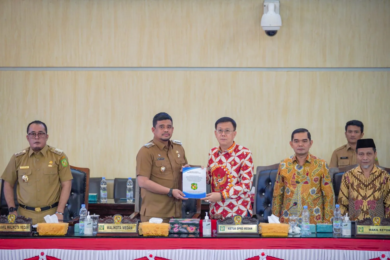 Bobby Jelaskan Perda Tentang Pajak & Retribusi Daerah