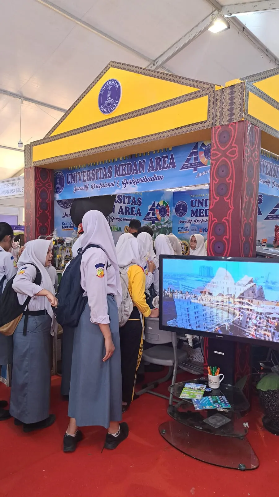 Stan Pameran UMA Dikunjungi Ratusan Pelajar