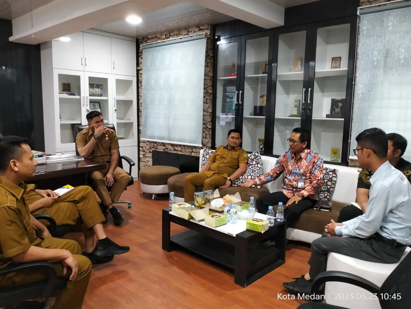 KPPU Temukan Indikasi Persekongkolan Tender Pengadaan "Lampu Pocong"