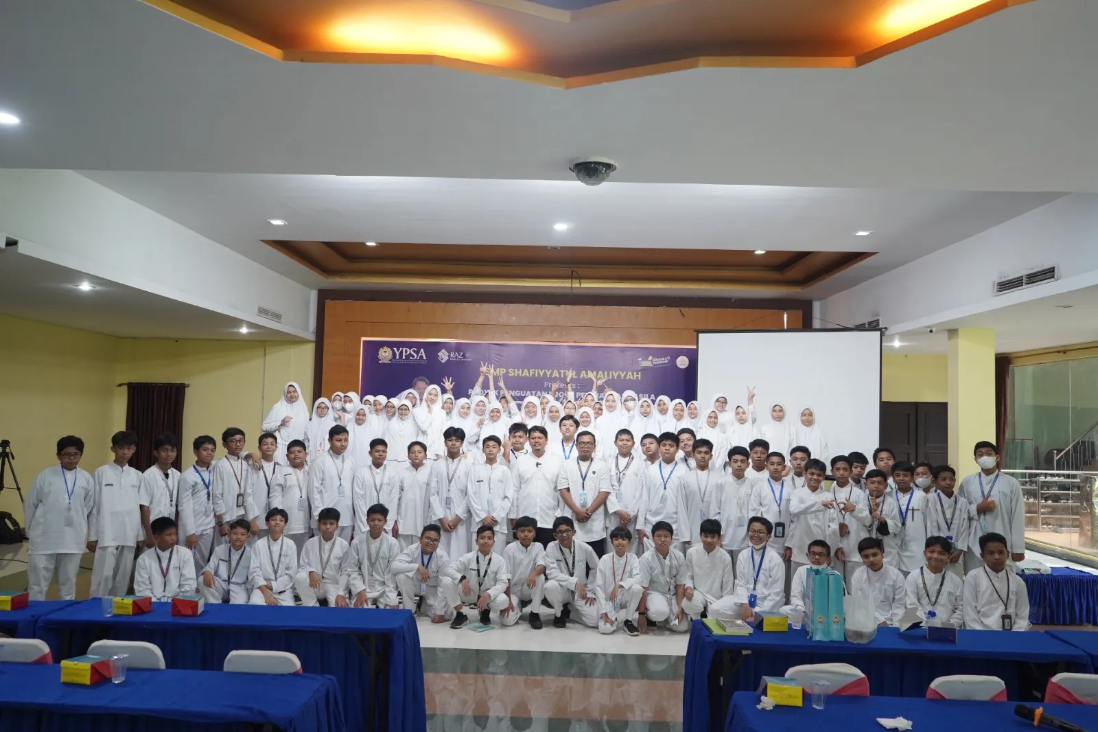 YP Shafiyatul Amaliyah Undang Prof.Ridha Dharmajaya Paparkan Gadget Sehat