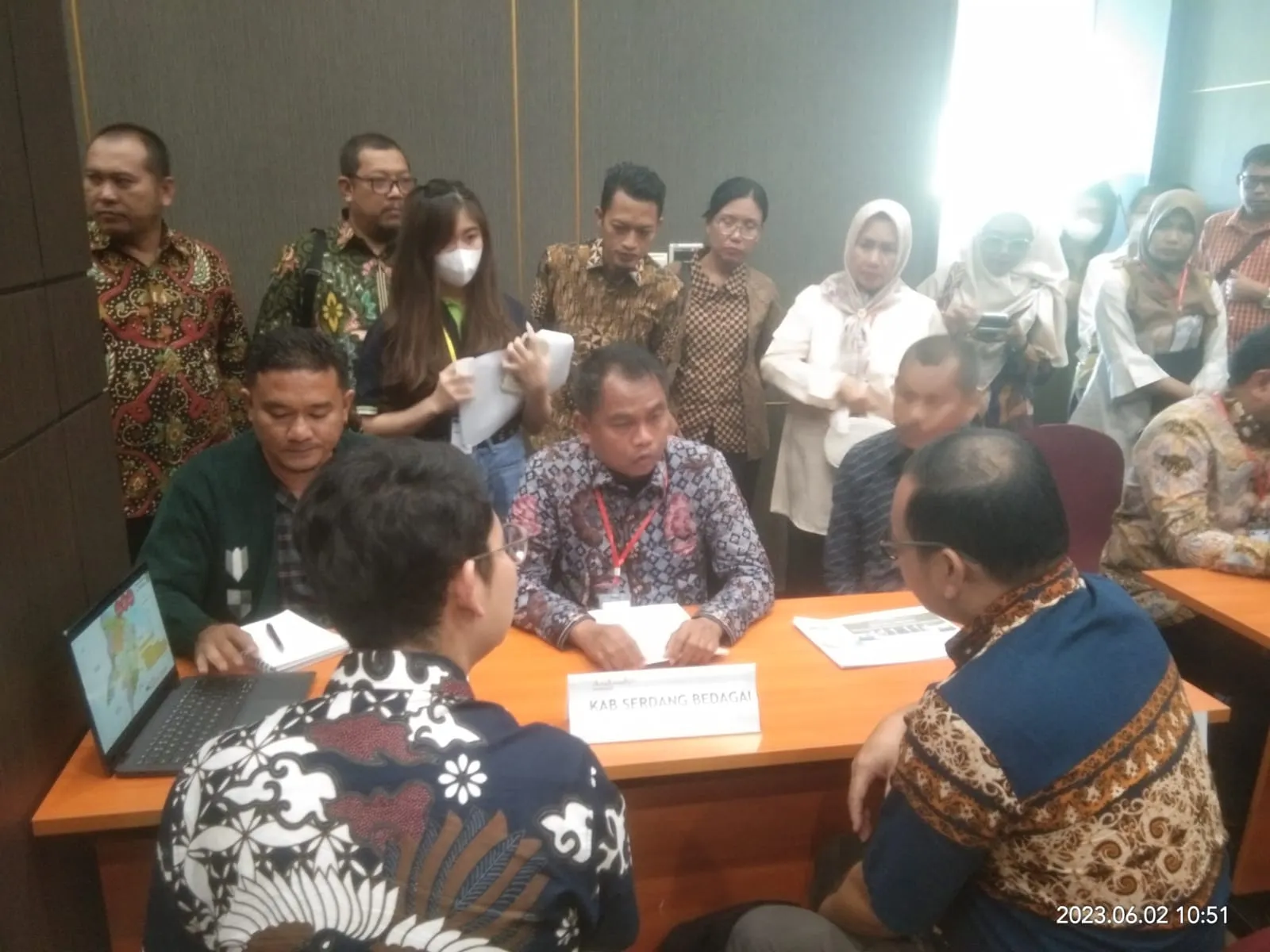 Bupati Sergai Pada Forum APKASI- KADIN Promosikan Potensi ke Investor.
