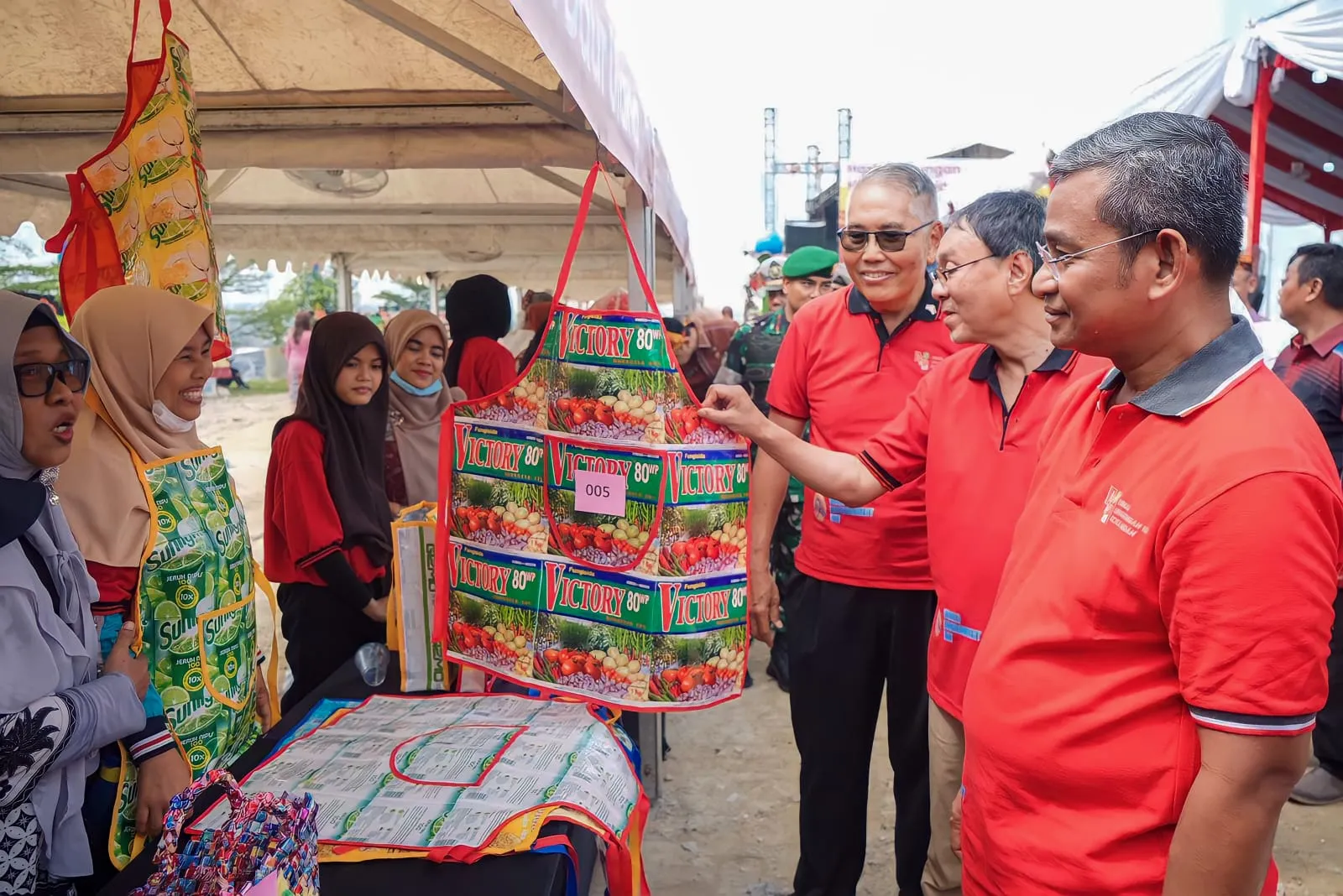 Produsen Manufaktur, Ritel, Kuliner Wajib Kurangi Sampah Wadah dan Kemasan