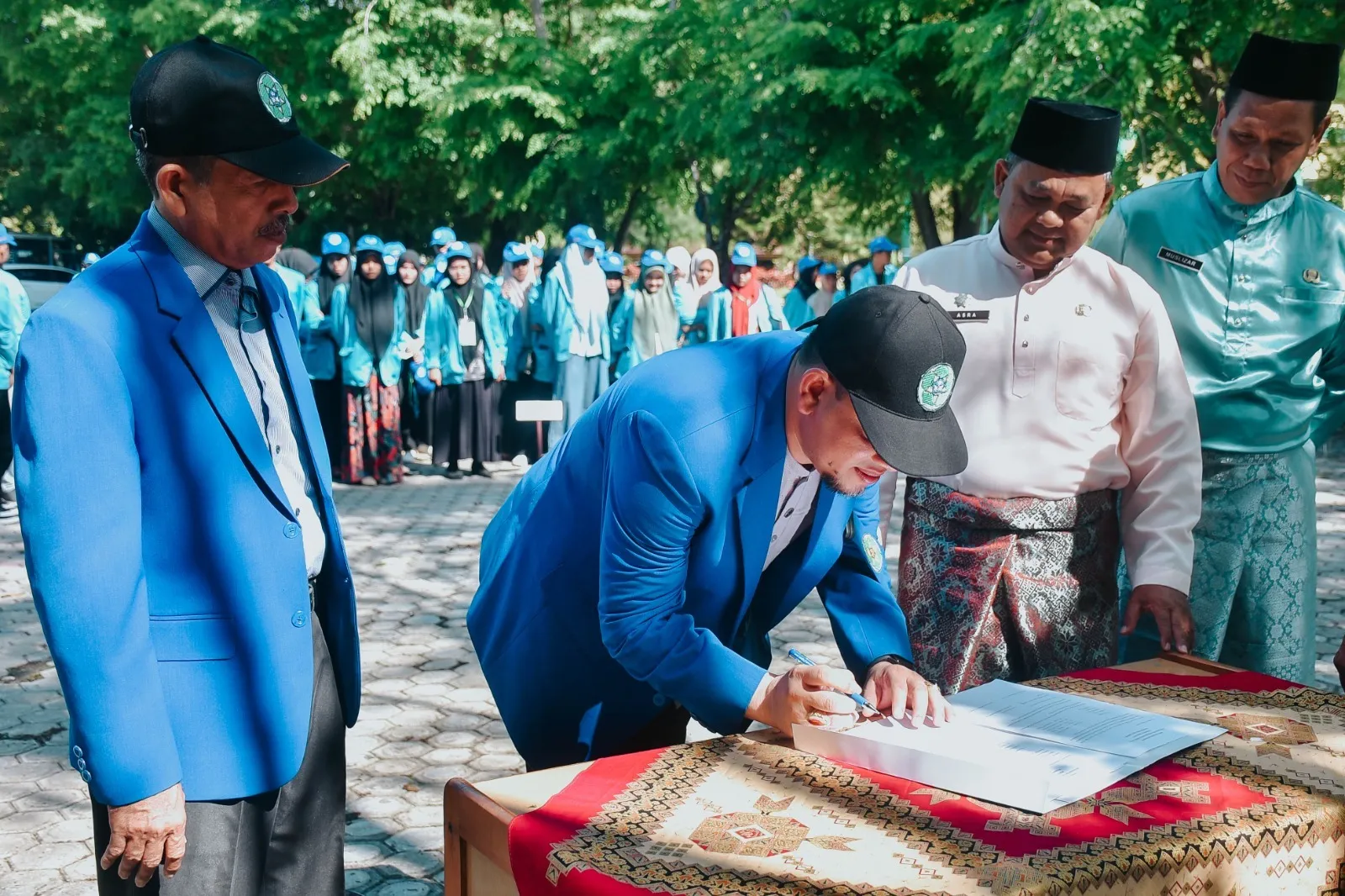 Asra : Nilai Gotong Royong Sebagai Budaya Indonesia Mulai Tergerus
