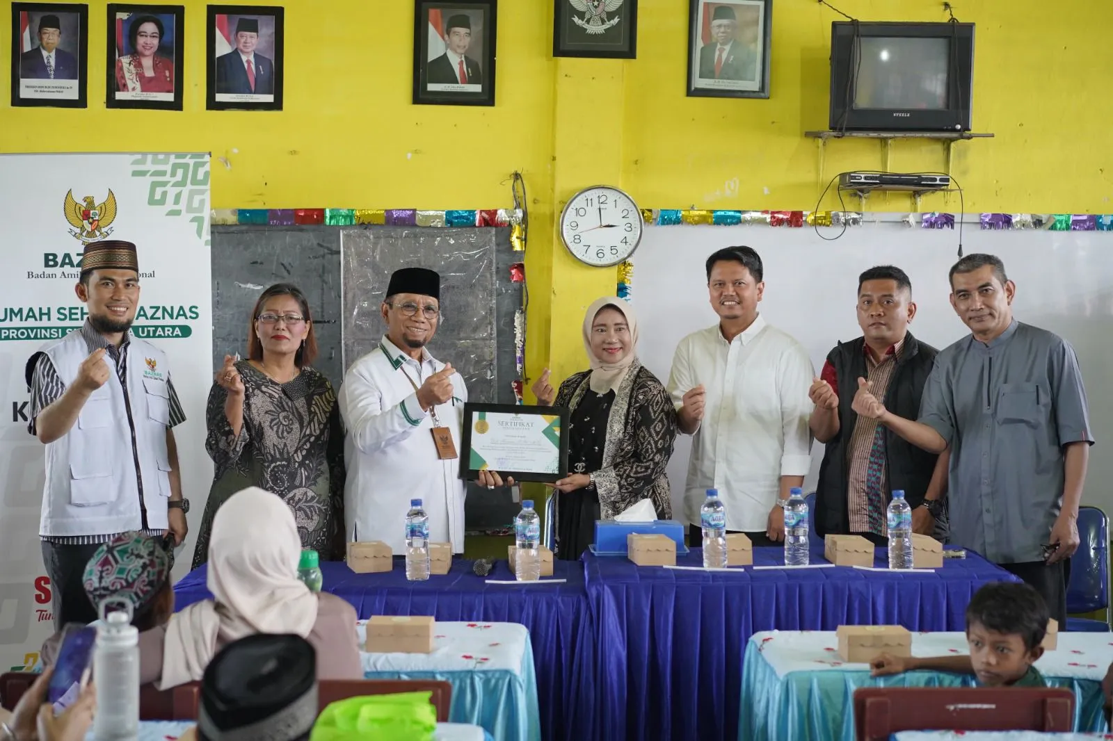 Prof Ridha Dharmajaya Sampaikan Gadget Sehat Di SDN 067690 Medan