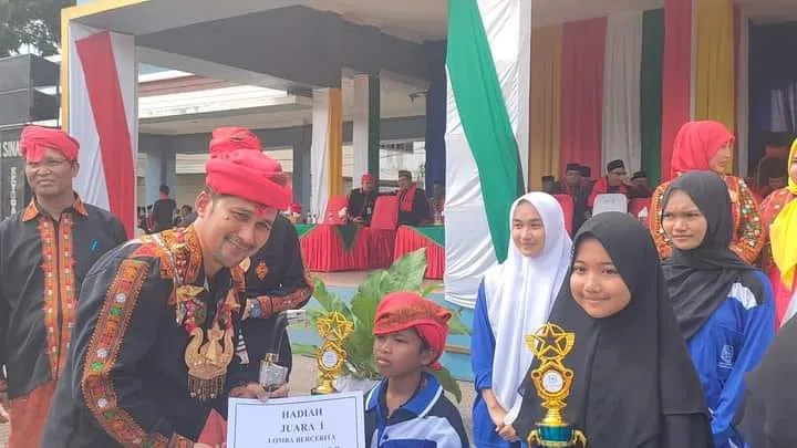 HUT Agara, M Azwar Efendi Juara 1 Lomba Bercerita