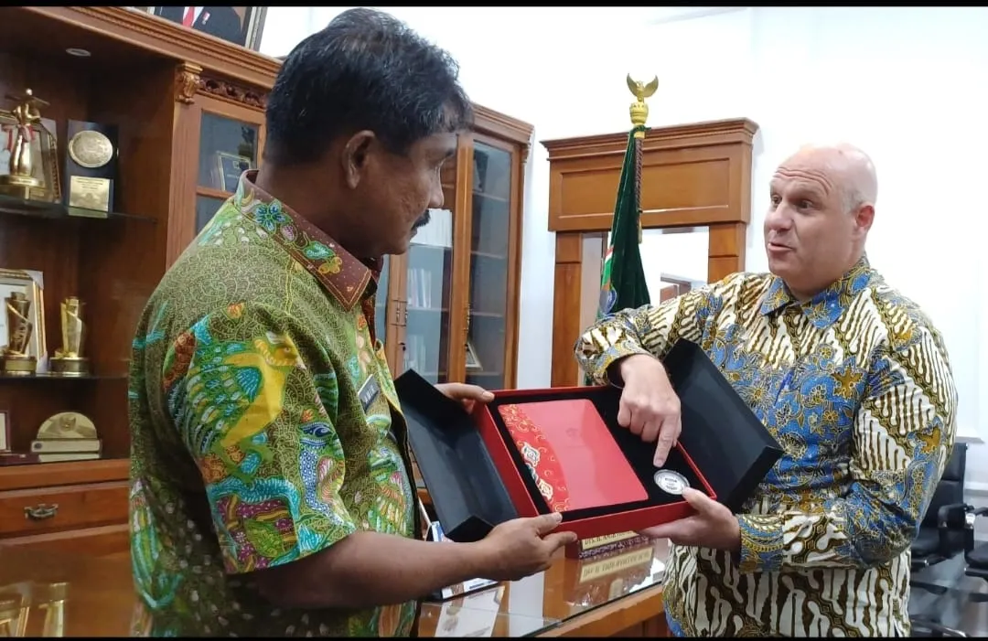 USAID Mission Director Kunjungi Binjai