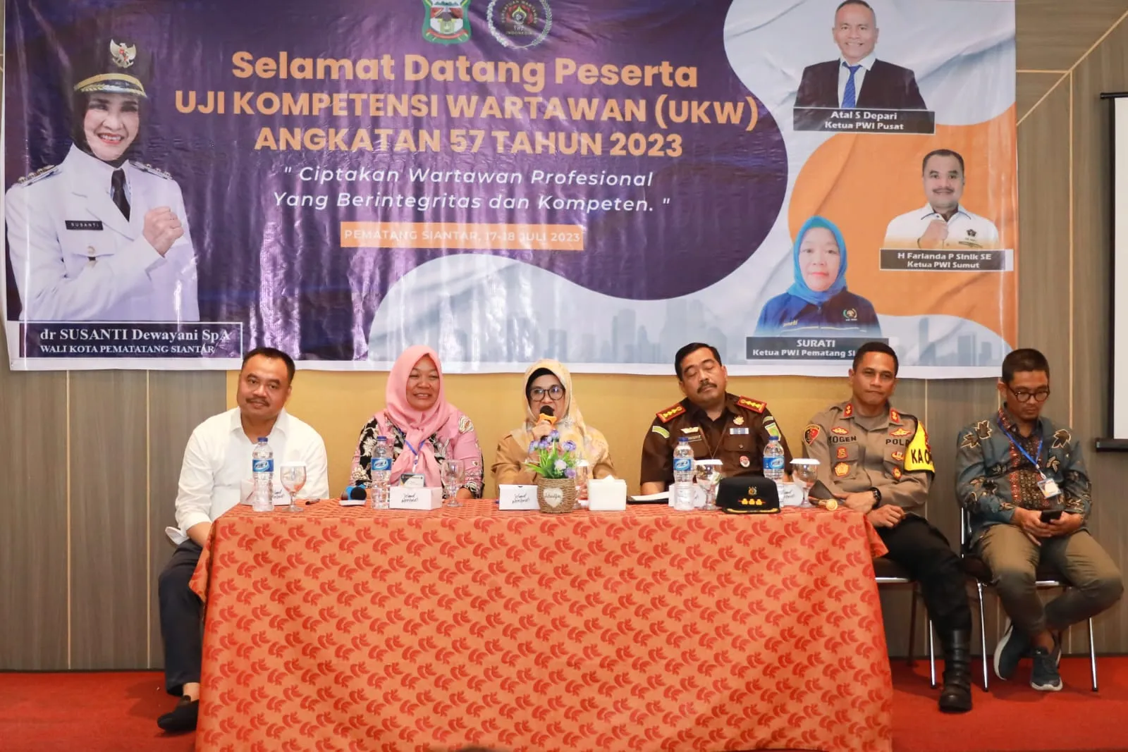 Wali Kota Sintar Buka Pelaksanaan UKW Angkatan 57 Tahun 2023