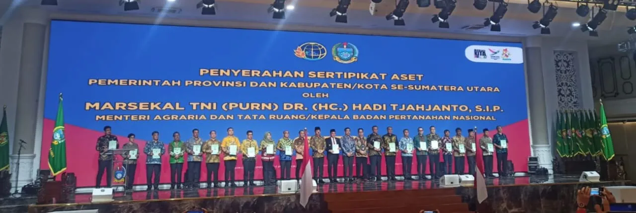 Pemkab Sergai Terima 10 Sertifikat dari Menteri ATR/BPN di Medan