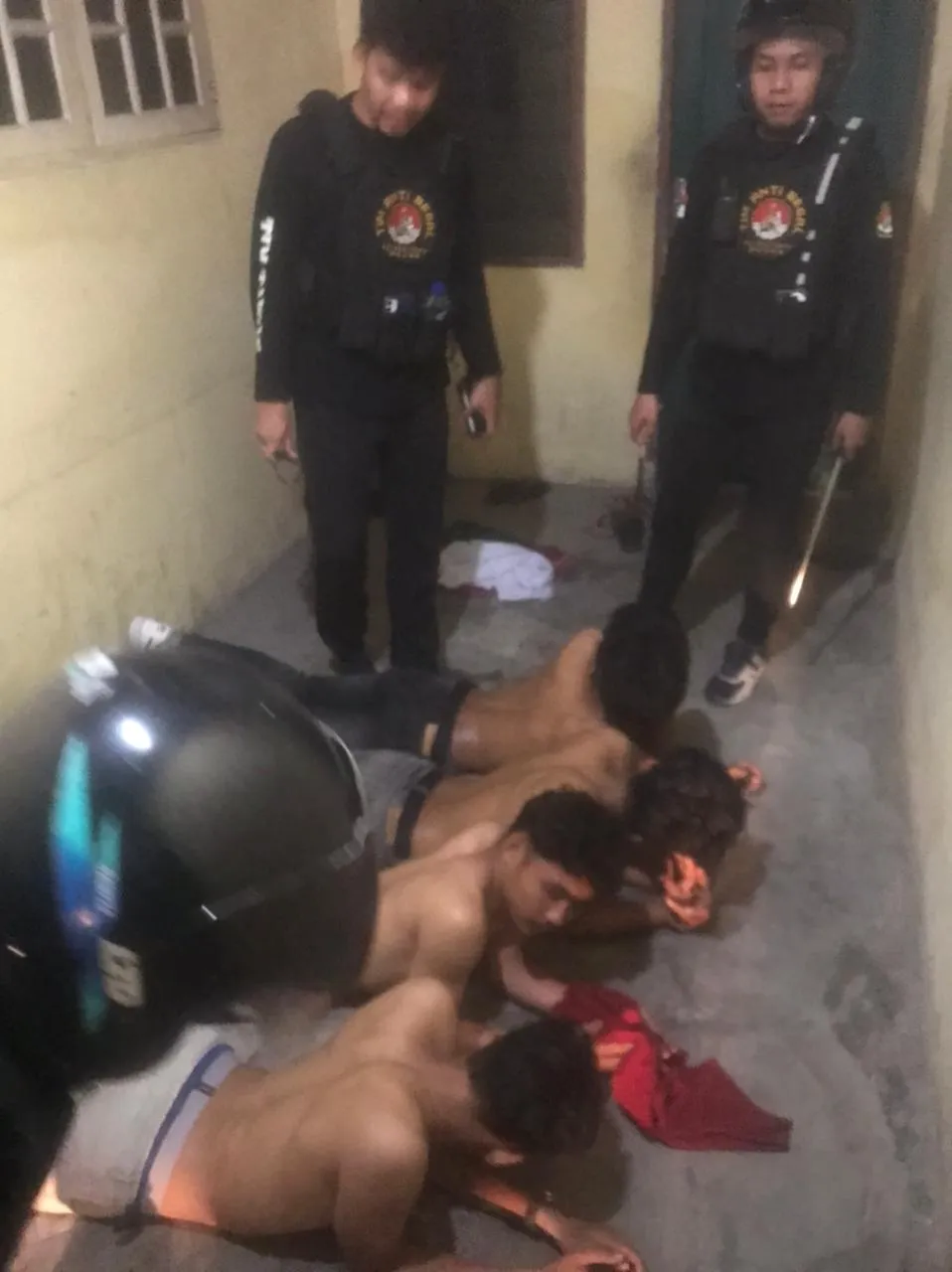 Tim Anti Begal Bubarkan Tawuran, Tangkap 7 Remaja Bersajam